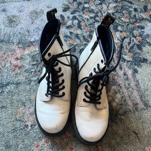 White Lace-Up Boots Dr. Martens 1460